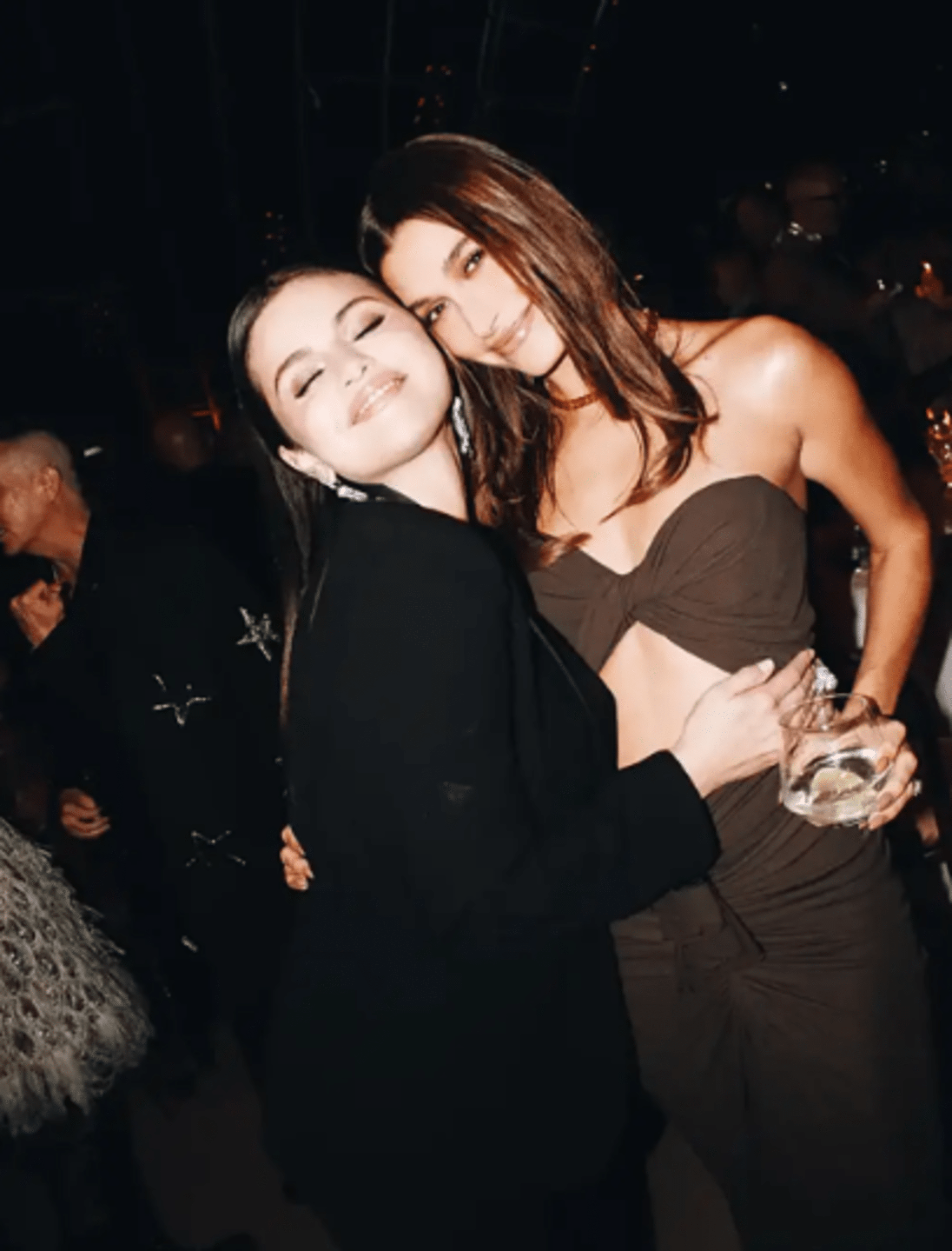 Upon Being Asked About The Viral Images Of Her And Hailey Bieber At The Event, Selena Gomez Responded