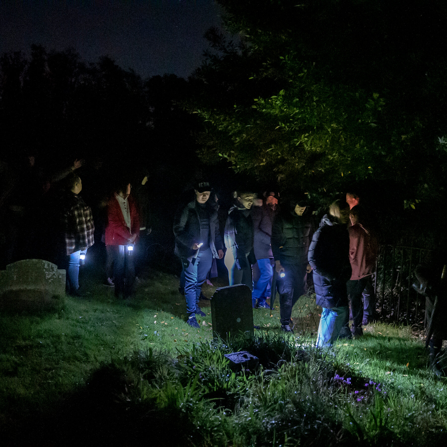 In England’s Most Haunted Village, Halloween Means Screams and Skeptics