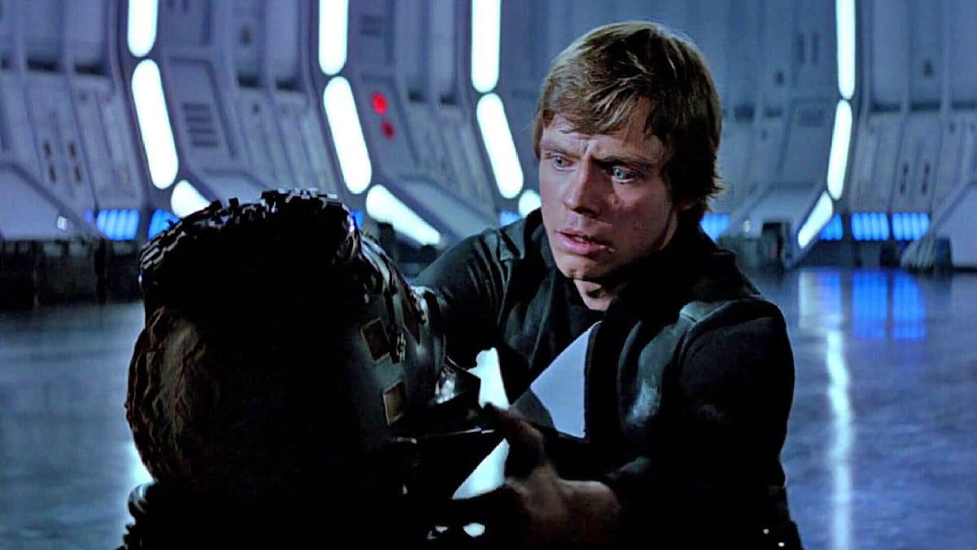 22 Years Later, Fans Have Discovered the Coolest ‘Star Wars’ Easter Egg